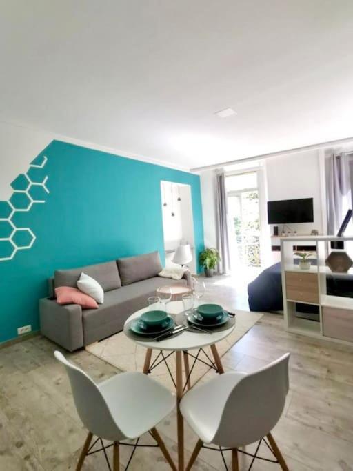 Apartament Esprit Cosy Au Centre Historique Tulon Zewnętrze zdjęcie