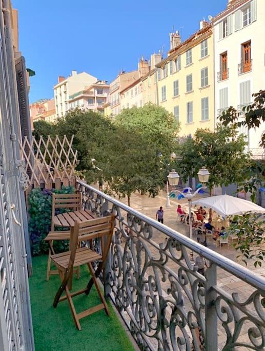 Apartament Esprit Cosy Au Centre Historique Tulon Zewnętrze zdjęcie